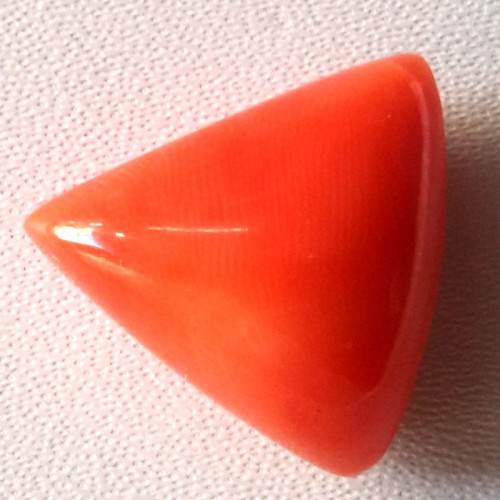 Natural Triangular Red Coral (Moonga) - 13.00 carats