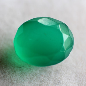 Natural Green Onyx  - 5.9 carats