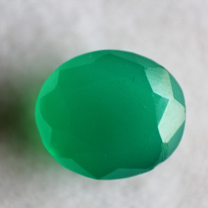 Natural Green Onyx  - 5.99 carats