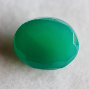 Natural Green Onyx  - 6.37 carats